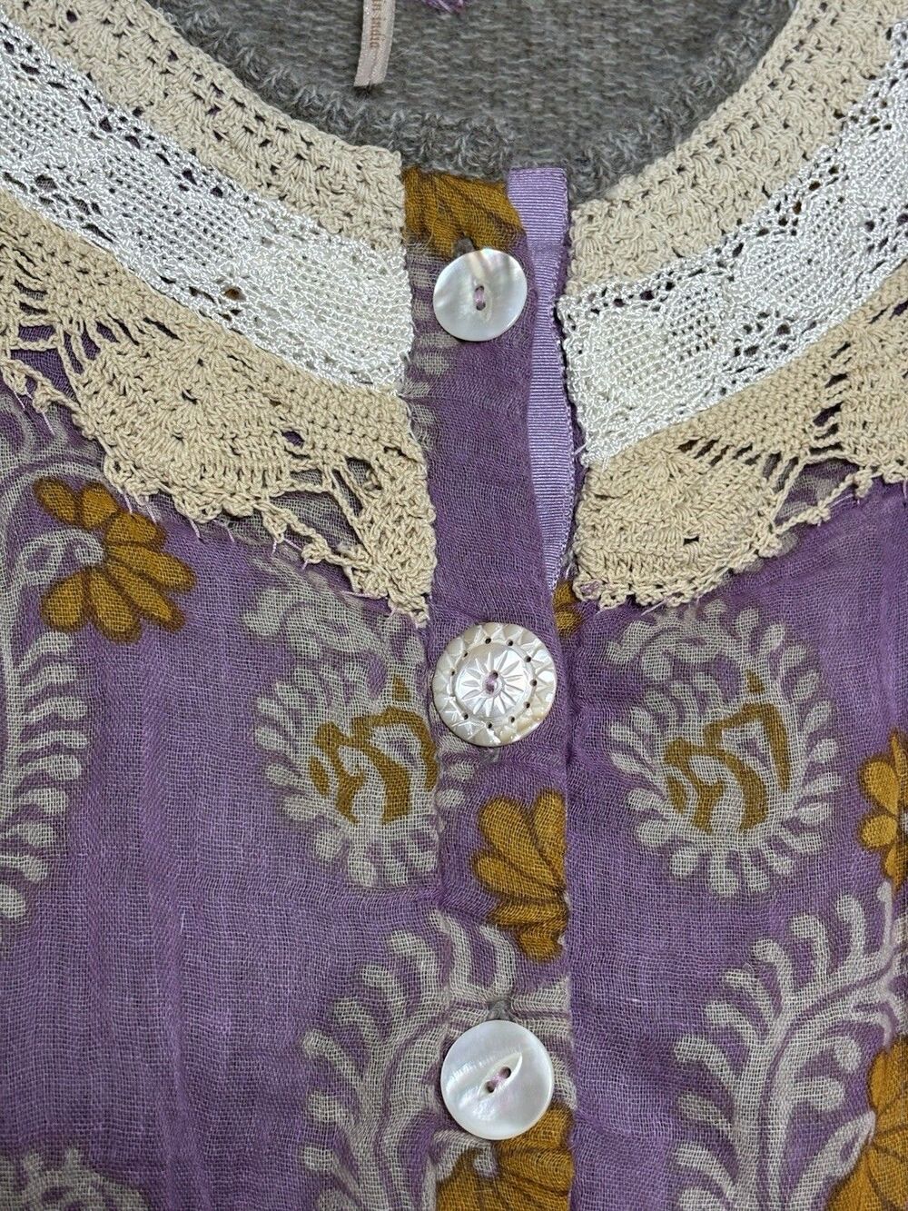 Free People Cardigan Gray Wool Women XS Purple Patches Crochet Lace Button Boho - Picture 5 of 10